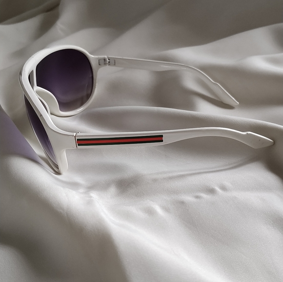 D&G inspired sunnies (Vintage) - Picture 4 of 11